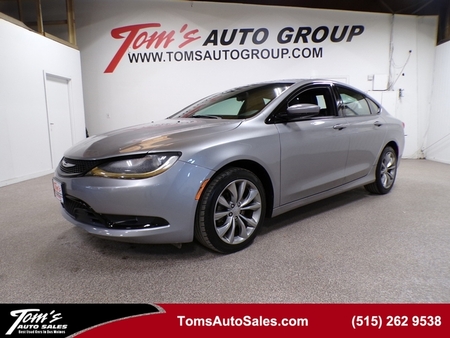 2015 Chrysler 200 S for Sale  - 60583DZ  - Tom's Auto Group