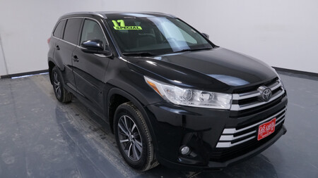 2017 Toyota Highlander XLE AWD for Sale  - DHY10857A  - C & S Car Company II