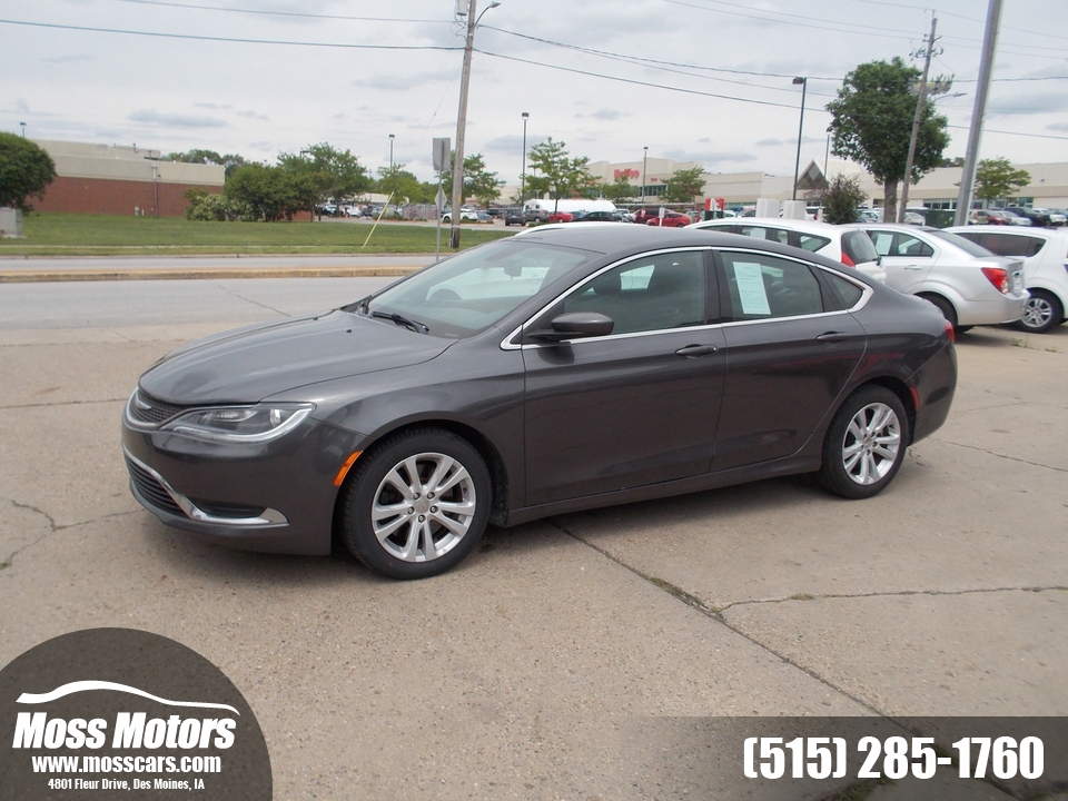 2016 Chrysler 200 Limited  - 148472  - Moss Motors