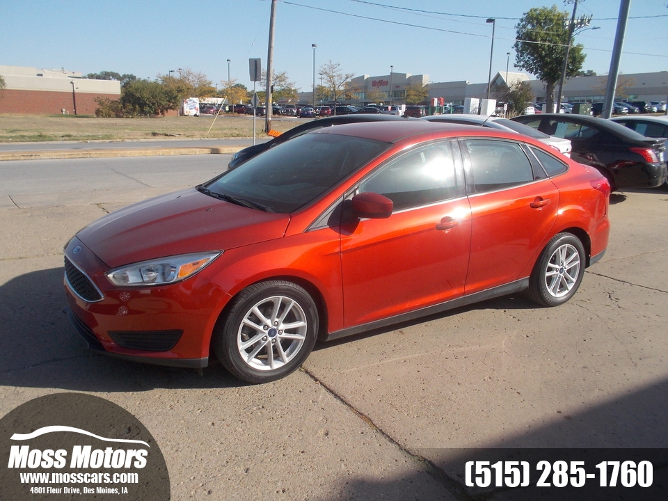 2018 Ford Focus SE  - 255308  - Moss Motors