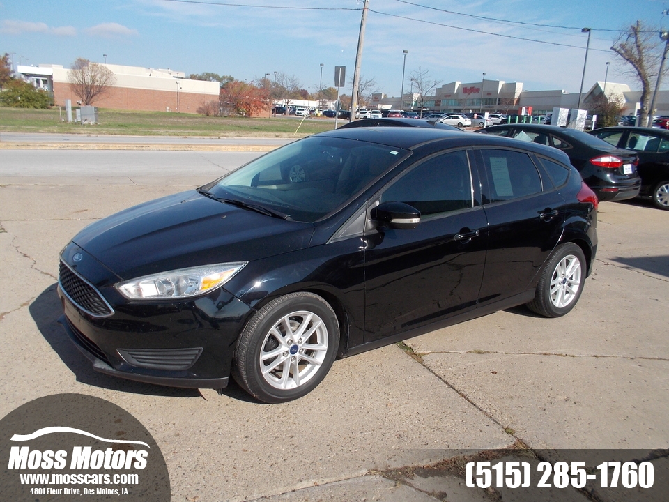 2016 Ford Focus SE  - 292609  - Moss Motors