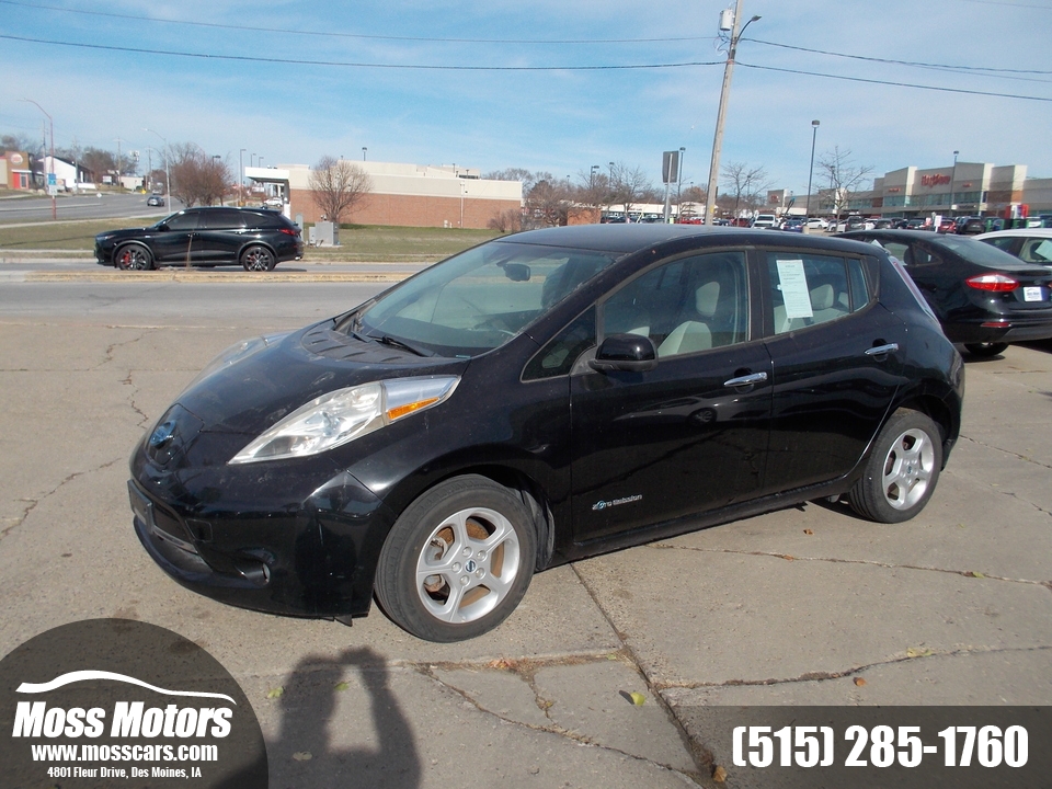 2013 Nissan LEAF SV  - 423680  - Moss Motors