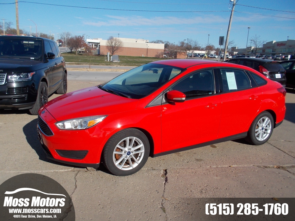 2016 Ford Focus SE  - 286592  - Moss Motors