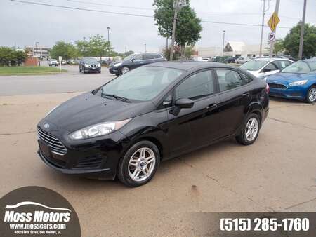 2017 Ford Fiesta SE for Sale  - 123621  - Moss Motors