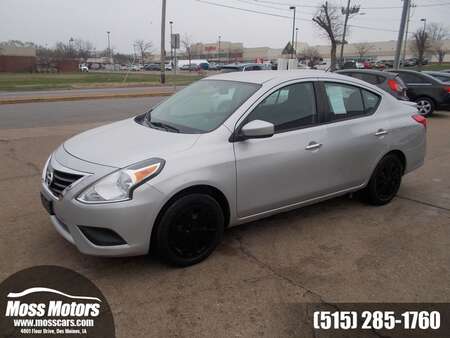 2017 Nissan Versa SV for Sale  - 415031  - Moss Motors