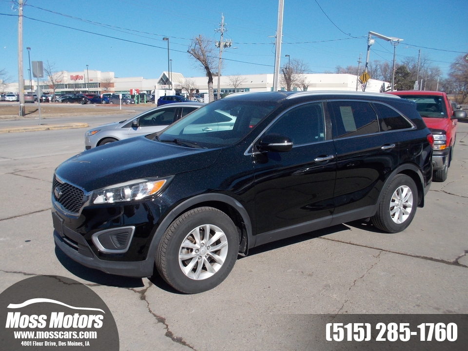 2016 Kia Sorento LX  - 073891  - Moss Motors