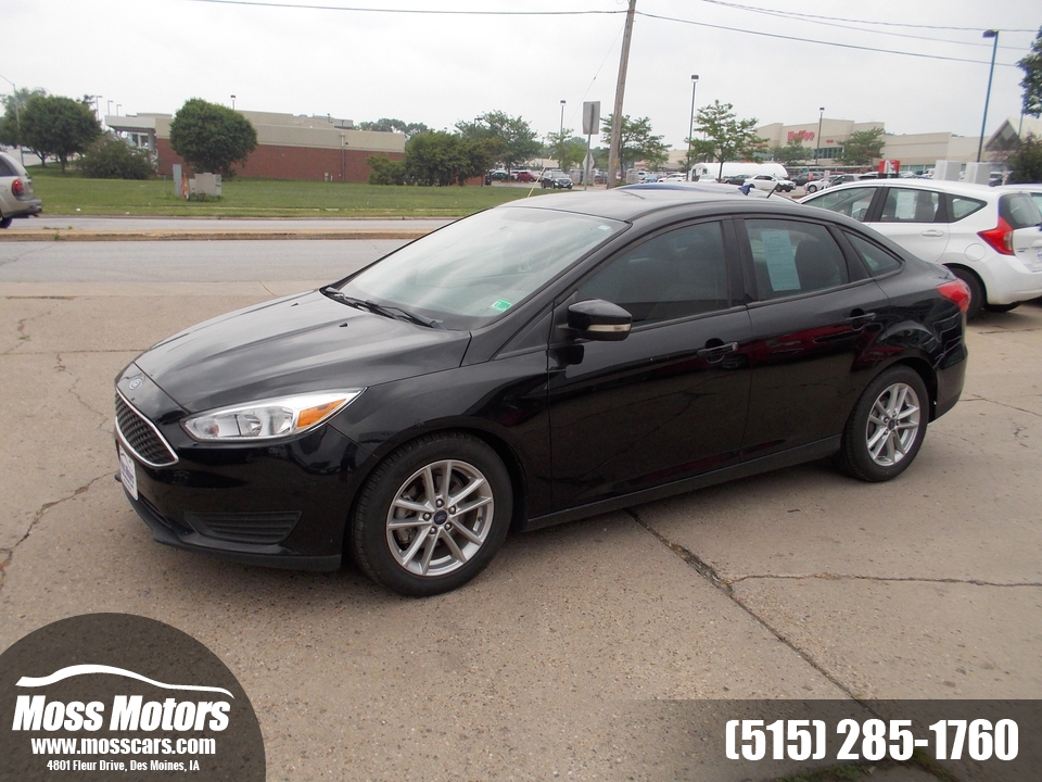 2016 Ford Focus SE  - 252262  - Moss Motors
