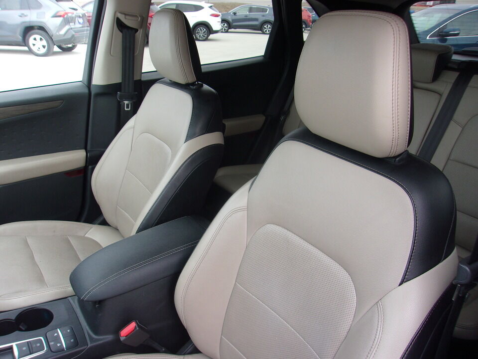 2020 Ford Escape  - Choice Auto