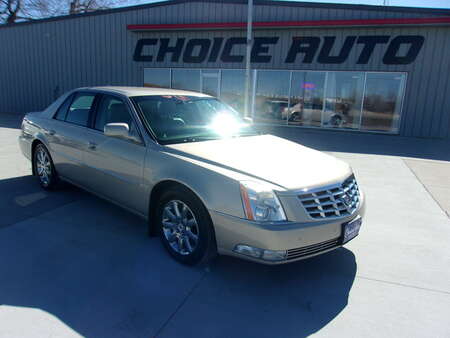 2009 Cadillac DTS w/1SB for Sale  - 161945  - Choice Auto