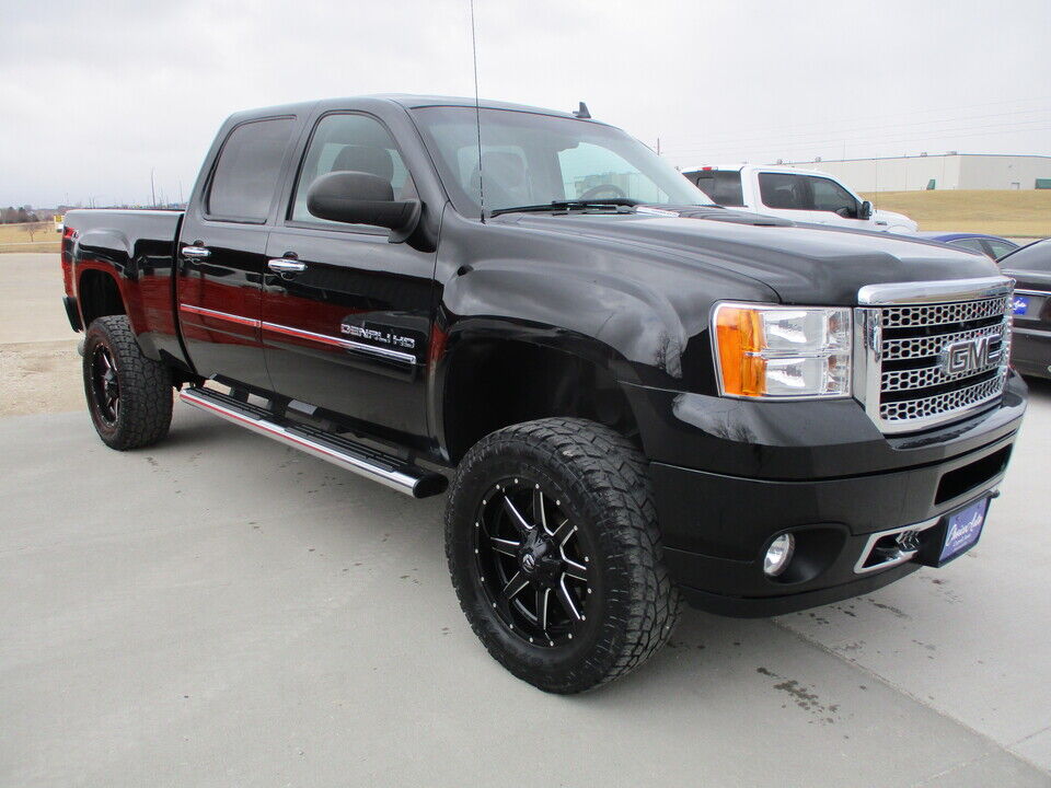 2013 GMC Sierra 2500HD  - Choice Auto