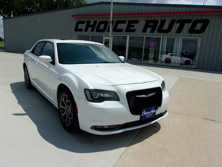 2016 Chrysler 300  - Choice Auto