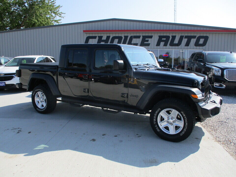 2020 Jeep Gladiator  - Choice Auto