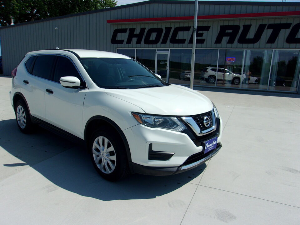 2017 Nissan Rogue  - Choice Auto