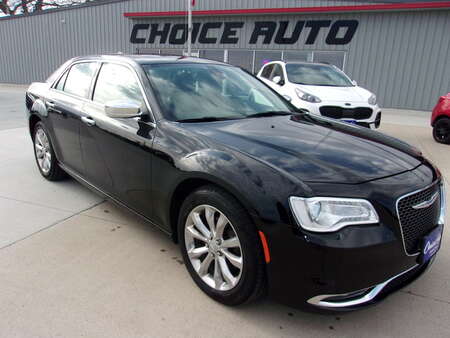 2018 Chrysler 300 Limited for Sale  - 162385  - Choice Auto