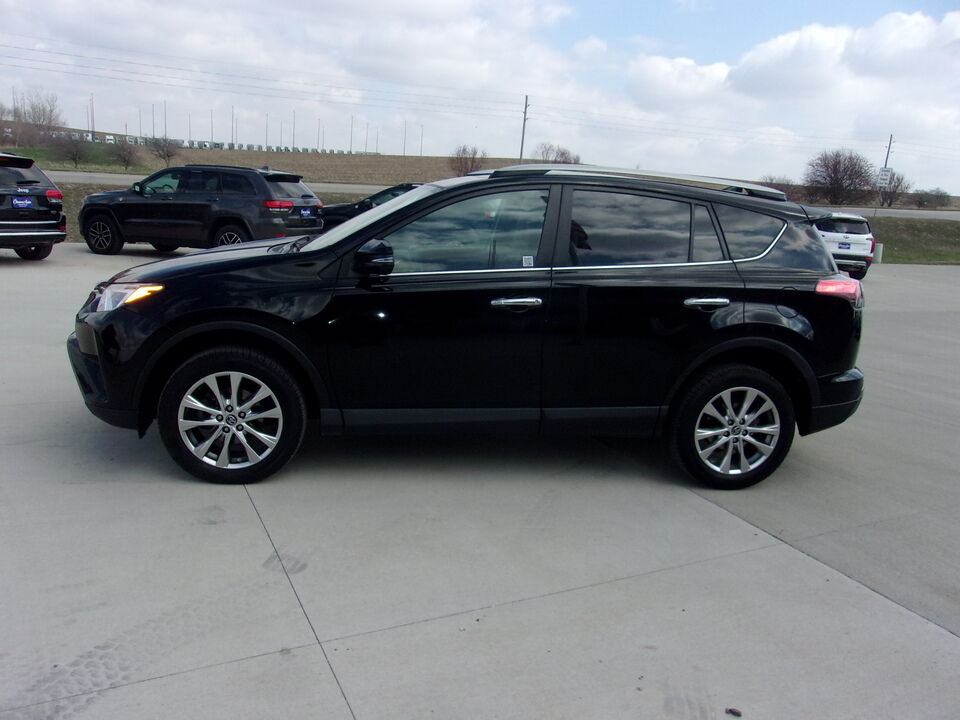 2018 Toyota RAV-4  - Choice Auto