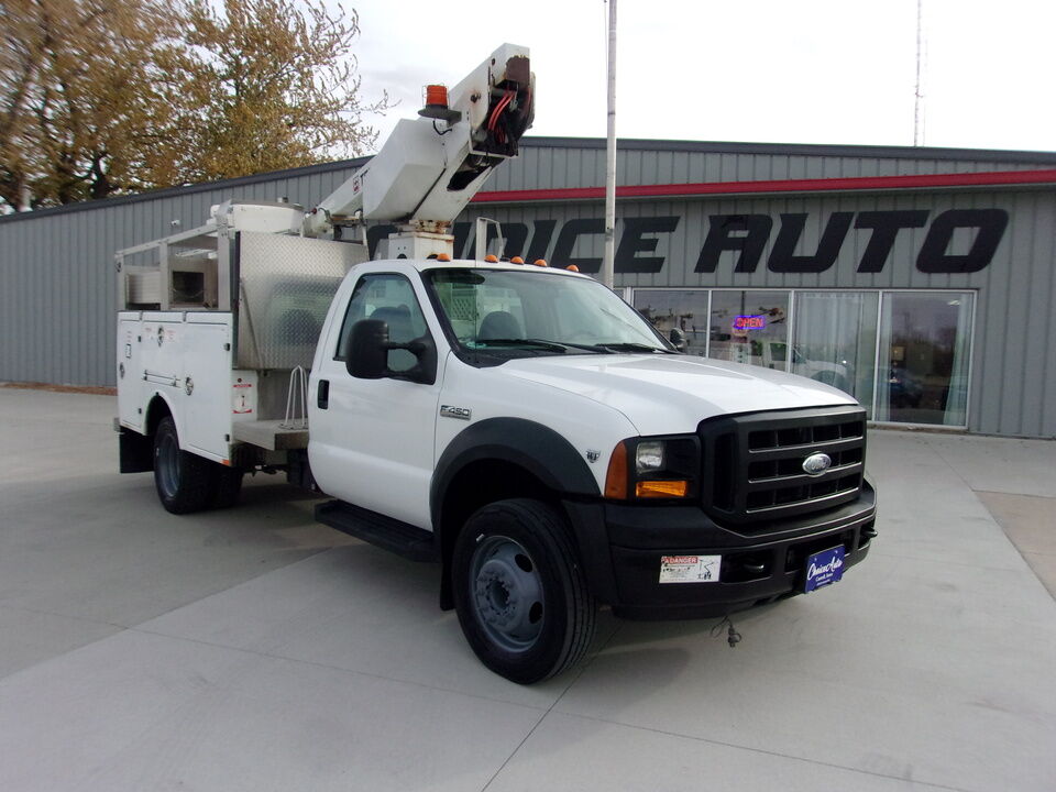 2006 Ford F-450  - Choice Auto