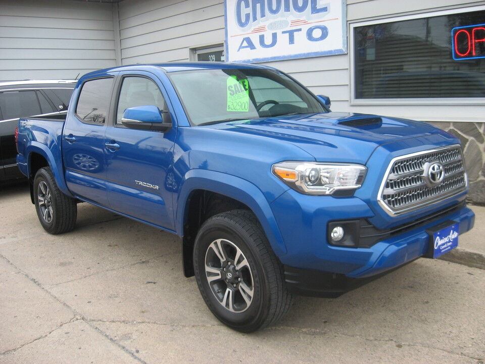 2016 Toyota Tacoma  - Choice Auto