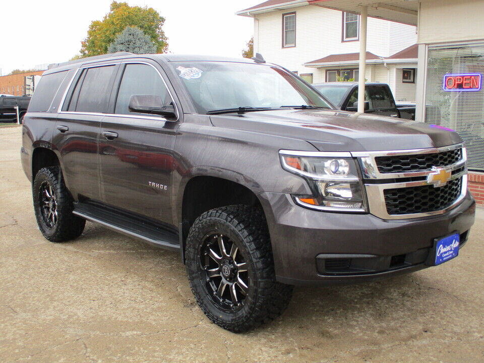2017 Chevrolet Tahoe  - Choice Auto