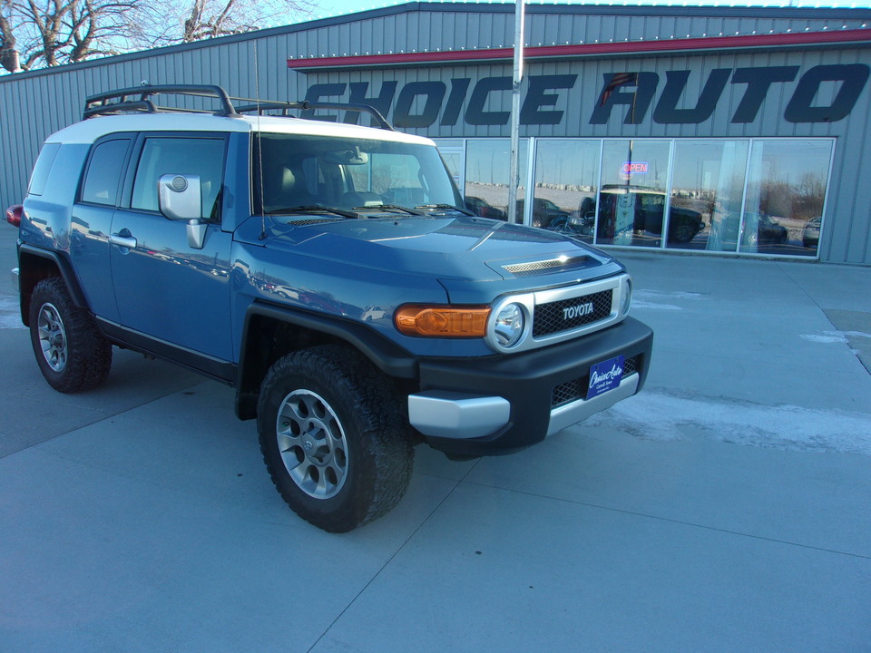 2013 Toyota FJ Cruiser  - 163123  - Choice Auto