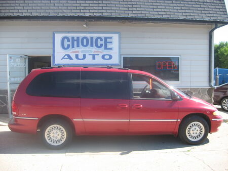 1997 Chrysler Town & Country  - Choice Auto