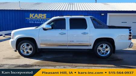 2010 Chevrolet Avalanche LTZ 4WD Crew Cab for Sale  - A56095P  - Kars Incorporated
