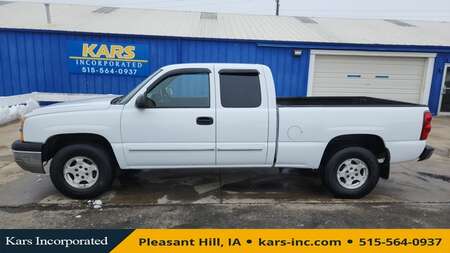 2003 Chevrolet Silverado 1500 LS 4WD Extended Cab for Sale  - 370639P  - Kars Incorporated