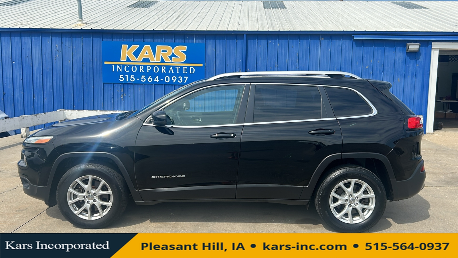 2017 Jeep Cherokee LATITUDE  - H90819P  - Kars Incorporated