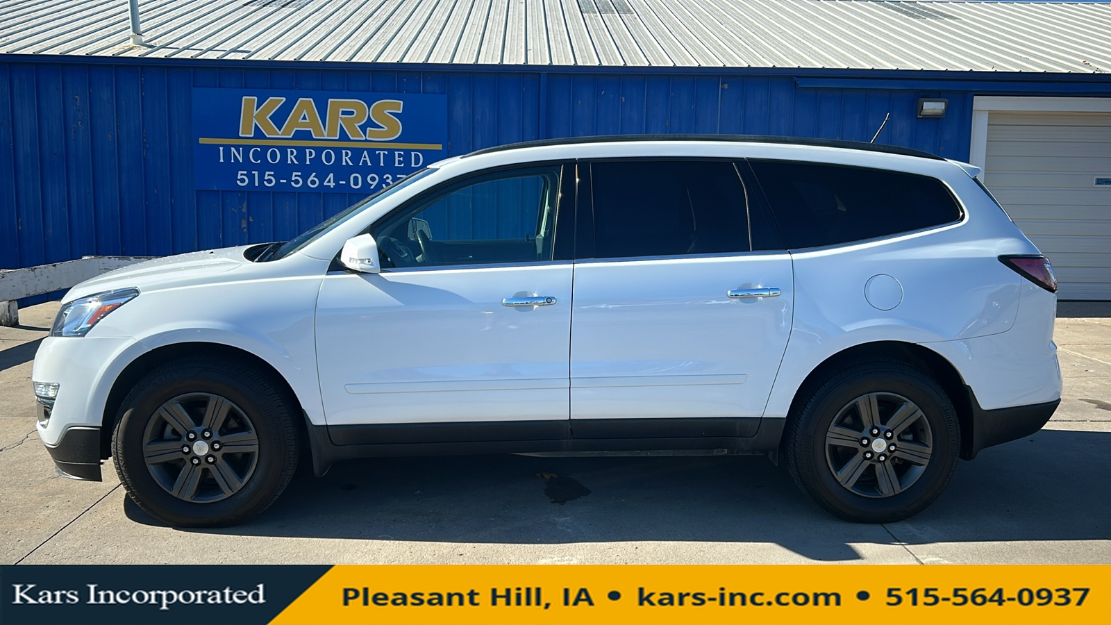 2016 Chevrolet Traverse LT AWD  - G21417P  - Kars Incorporated