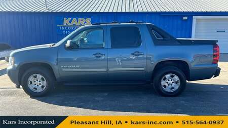 2011 Chevrolet Avalanche LS 4WD Crew Cab for Sale  - B34547P  - Kars Incorporated