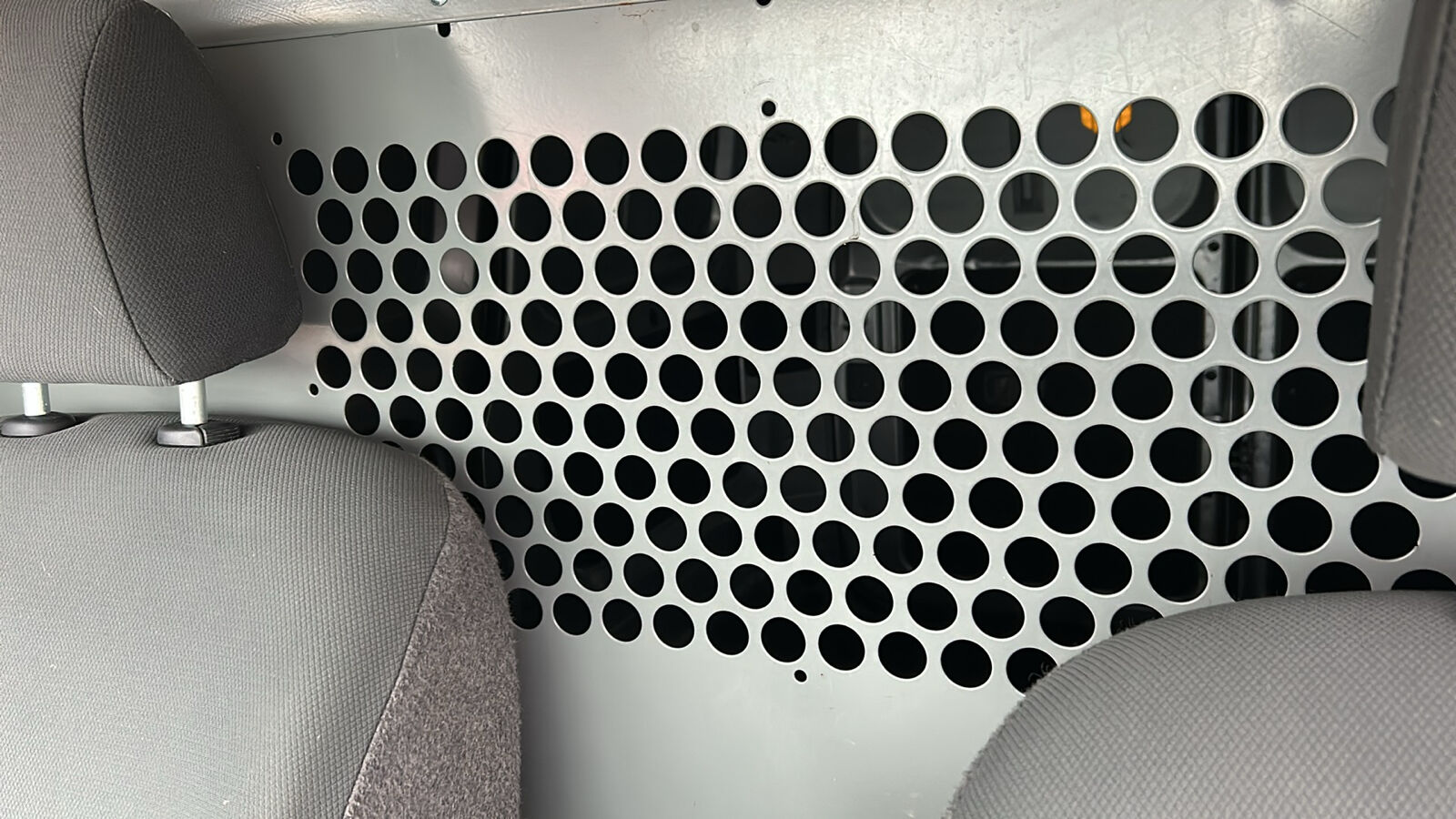 2014 Nissan NV200  - Kars Incorporated