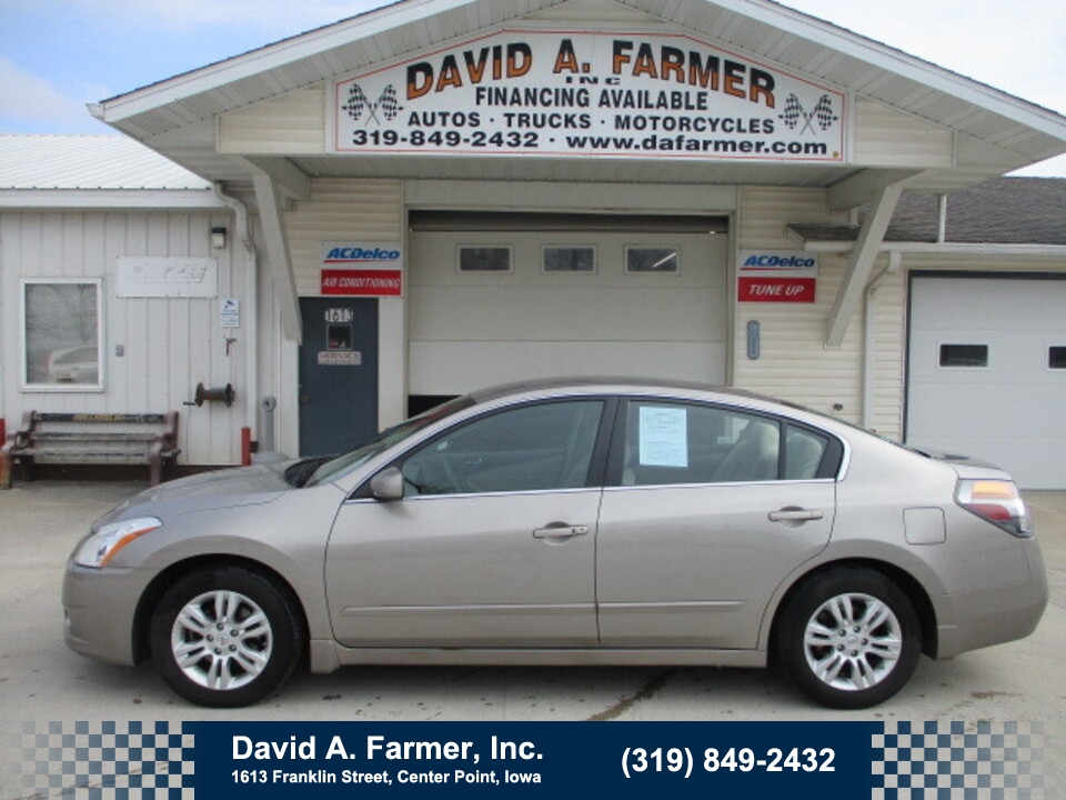 2011 Nissan Altima S 4 Door FWD**1 Owner/Low Miles/115K**  - 5694  - David A. Farmer, Inc.