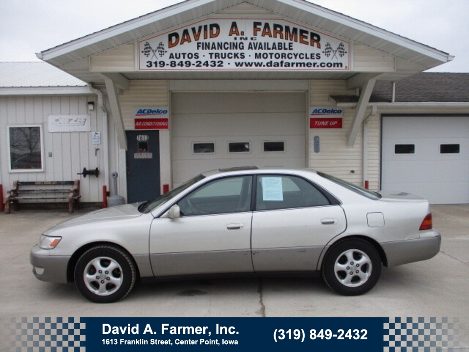 1998 Lexus ES 300  - David A. Farmer, Inc.