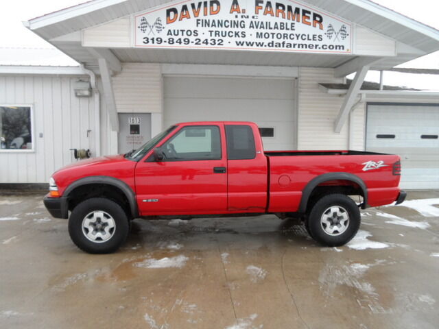 2000 Chevrolet S10  - David A. Farmer, Inc.