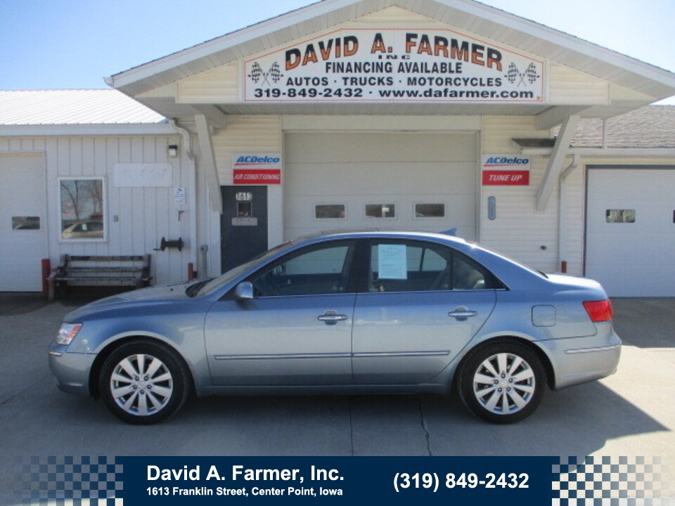 2010 Hyundai Sonata Limited 4 Door FWD**1 Owner/Low Miles/116K**  - 5801  - David A. Farmer, Inc.