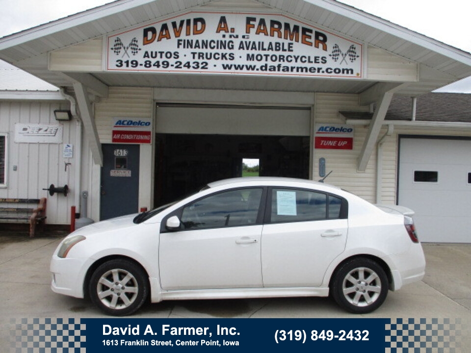 2011 Nissan Sentra SR 4 Door**2 Owner/Sharp/Remote Start**  - 5292  - David A. Farmer, Inc.