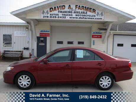 2005 Toyota Camry LE 4