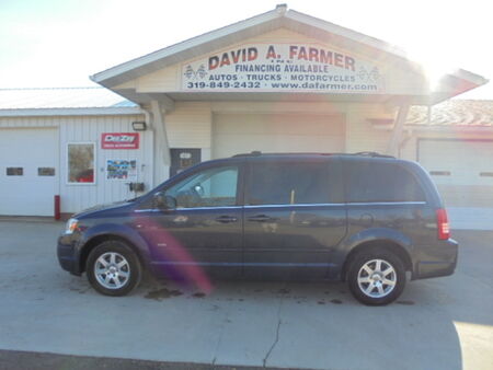 2008 Chrysler Town & Country  - David A. Farmer, Inc.