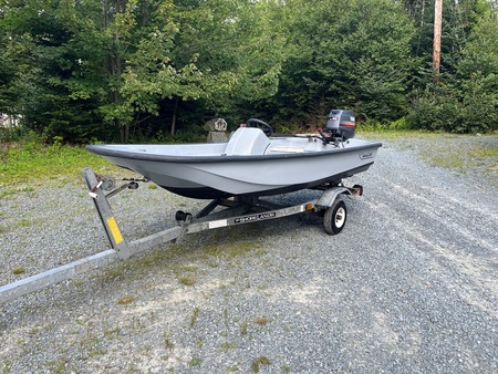1976 Boston Whaler Sport 11  - Mackenzie Auto Sales