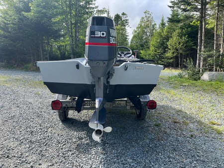 1976 Boston Whaler Sport 11  - Mackenzie Auto Sales