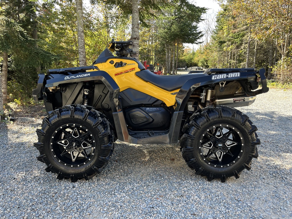 2014 Can-Am Outlander SOLD SOLD SOLD  - 1  - Mackenzie Auto Sales