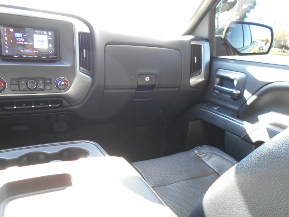 2015 Chevrolet Silverado 1500  - Corona Motors