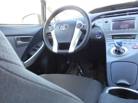 2015 Toyota Prius  - Corona Motors