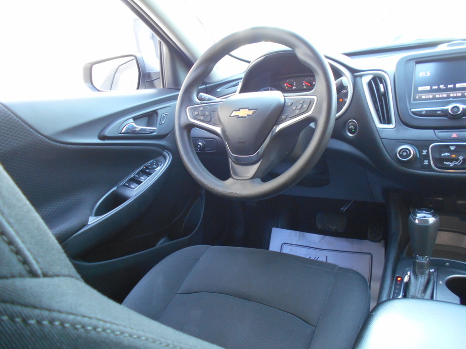 2017 Chevrolet Malibu  - Corona Motors