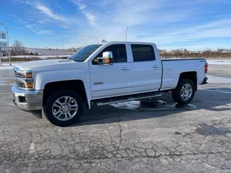 2015 Chevrolet Silverado 2500 HD CREW CAB HIGH COUNTRY DIESEL 4X4 for Sale  - 806  - West Side Auto Sales