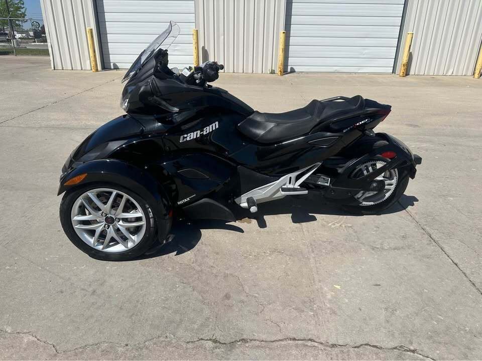 2013 Can Am Spyder  - Auto Drive Inc.