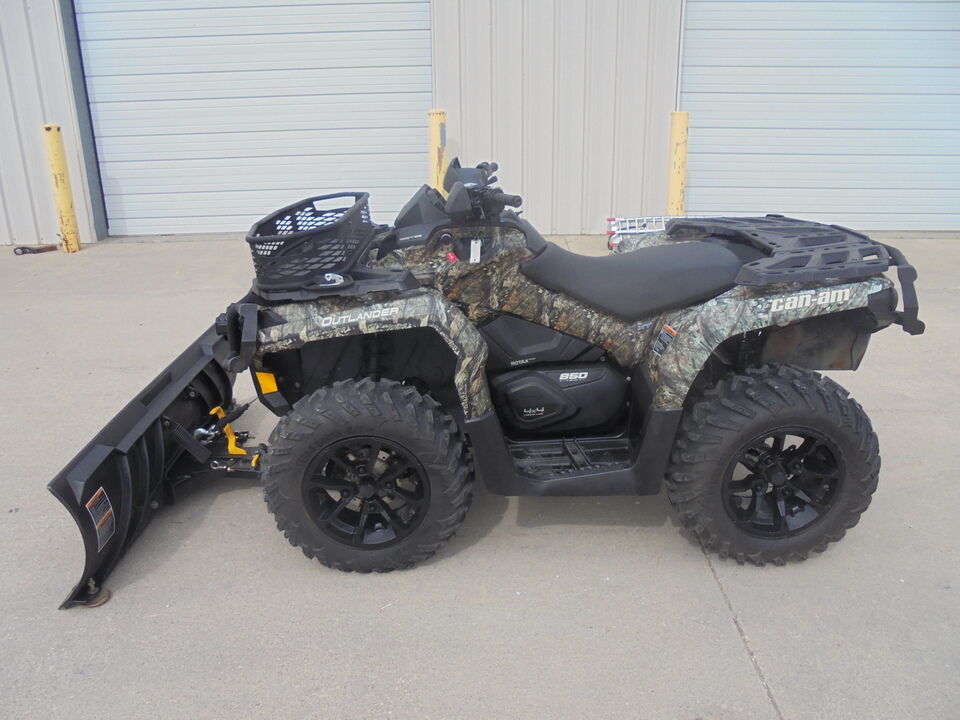2017 Can-Am Outlander  - Auto Drive Inc.