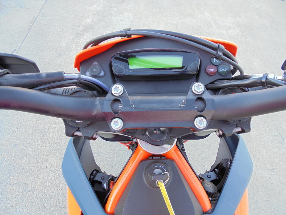 2023 KTM 690 SMC R  - Auto Drive Inc.