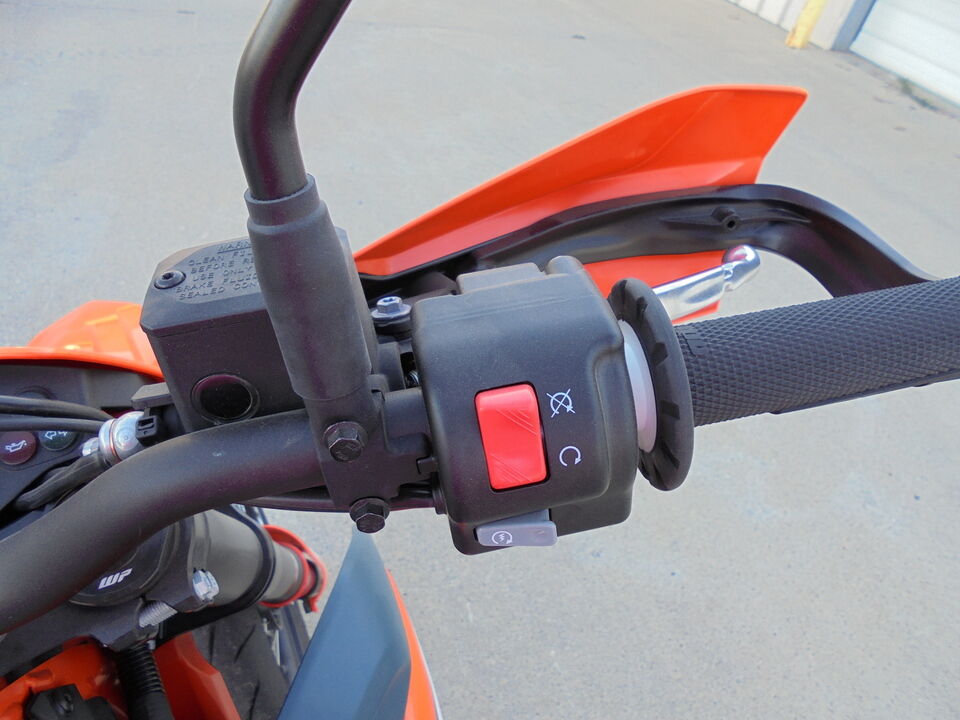 2023 KTM 690 SMC R  - Auto Drive Inc.