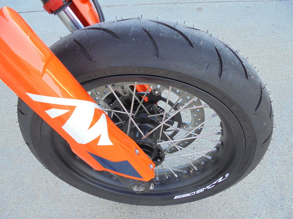2023 KTM 690 SMC R  - Auto Drive Inc.