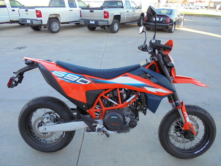 2023 KTM 690 SMC R  - Auto Drive Inc.